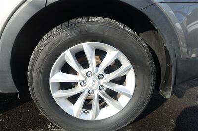 2017 Kia Sorento LX - Photo 23 - Newark, NJ 07104