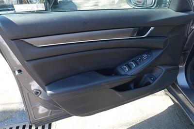 2021 Honda Accord Hybrid   - Photo 14 - Newark, NJ 07104