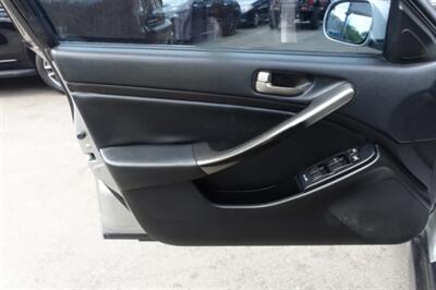 2003 INFINITI G35   - Photo 10 - Newark, NJ 07104