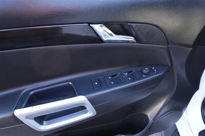 2015 Chevrolet Captiva Sport LT   - Photo 17 - Newark, NJ 07104