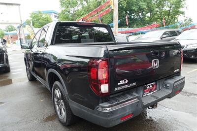 2017 Honda Ridgeline Touring   - Photo 6 - Newark, NJ 07104