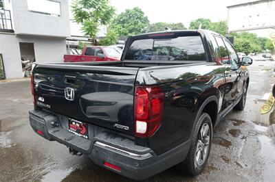 2017 Honda Ridgeline Touring   - Photo 8 - Newark, NJ 07104