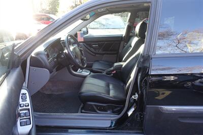 2005 Subaru Baja Turbo   - Photo 9 - Newark, NJ 07104