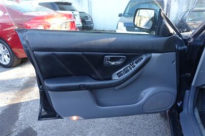 2005 Subaru Baja Turbo   - Photo 10 - Newark, NJ 07104