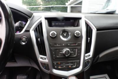 2011 Cadillac SRX Luxury   - Photo 18 - Newark, NJ 07104