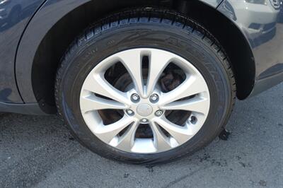 2015 Kia Soul +   - Photo 11 - Newark, NJ 07104