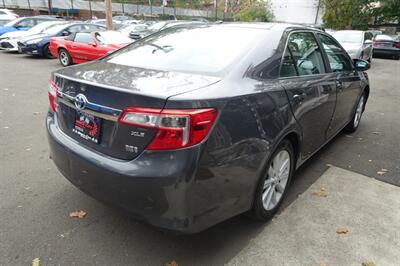 2012 Toyota Camry Hybrid XLE   - Photo 5 - Newark, NJ 07104