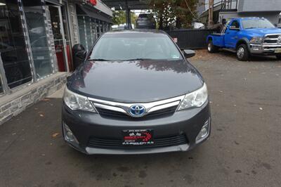 2012 Toyota Camry Hybrid XLE   - Photo 2 - Newark, NJ 07104