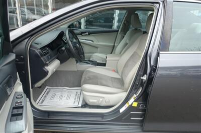 2012 Toyota Camry Hybrid XLE   - Photo 9 - Newark, NJ 07104