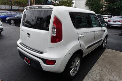 2012 Kia Soul   - Photo 9 - Newark, NJ 07104
