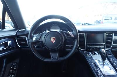 2013 Porsche Panamera 4S   - Photo 13 - Newark, NJ 07104