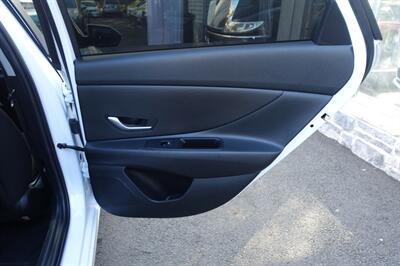 2024 Hyundai ELANTRA SEL - Photo 17 - Newark, NJ 07104