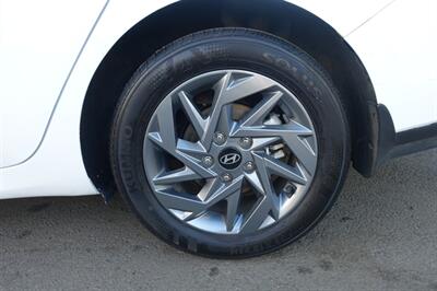 2024 Hyundai ELANTRA SEL - Photo 25 - Newark, NJ 07104