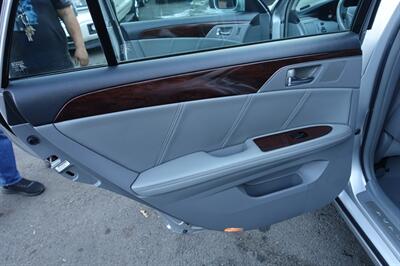 2008 Toyota Avalon Limited   - Photo 13 - Newark, NJ 07104