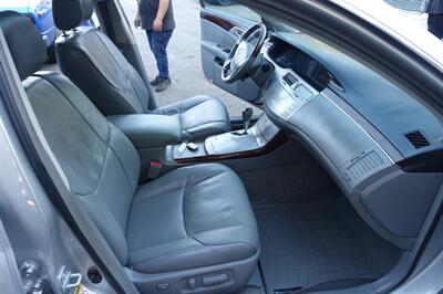 2008 Toyota Avalon Limited   - Photo 15 - Newark, NJ 07104