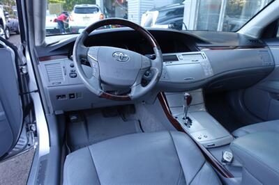 2008 Toyota Avalon Limited   - Photo 14 - Newark, NJ 07104