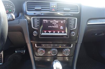 2015 Volkswagen Golf GTI S   - Photo 18 - Newark, NJ 07104