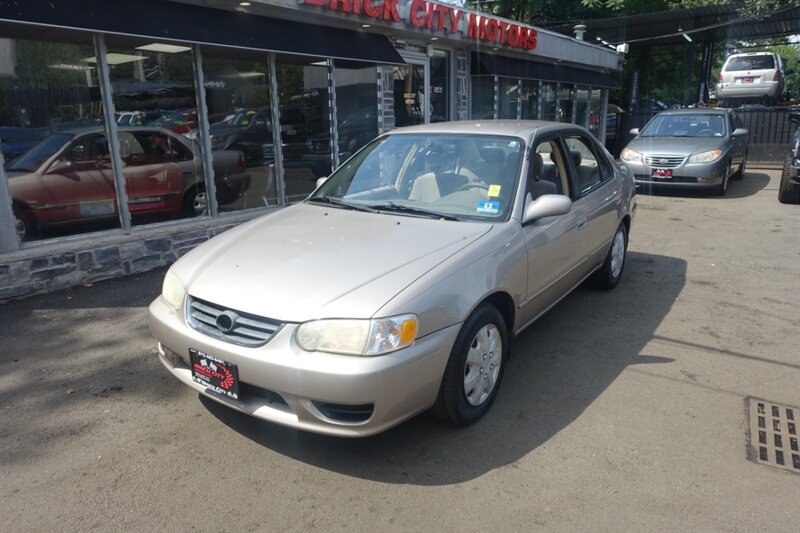 2001 Toyota Corolla LE  