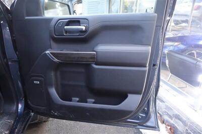 2021 Chevrolet Silverado 1500 LT Trail Boss   - Photo 15 - Newark, NJ 07104