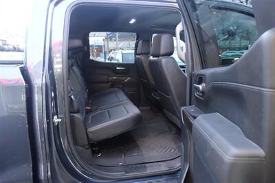 2021 Chevrolet Silverado 1500 LT Trail Boss   - Photo 16 - Newark, NJ 07104