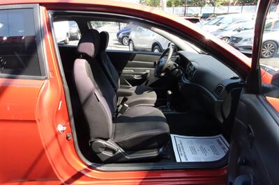 2010 Hyundai ACCENT GS   - Photo 13 - Newark, NJ 07104
