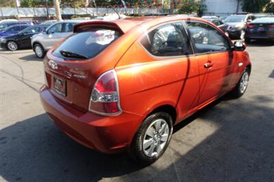 2010 Hyundai ACCENT GS   - Photo 5 - Newark, NJ 07104