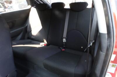 2010 Hyundai ACCENT GS   - Photo 12 - Newark, NJ 07104