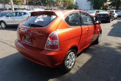 2010 Hyundai ACCENT GS   - Photo 8 - Newark, NJ 07104