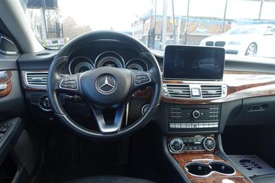 2015 Mercedes-Benz CLS CLS 400 4MATIC   - Photo 13 - Newark, NJ 07104