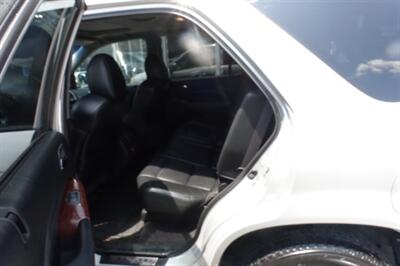 2005 Acura MDX Touring   - Photo 12 - Newark, NJ 07104