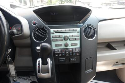 2011 Honda Pilot EX-L   - Photo 20 - Newark, NJ 07104