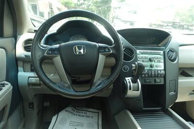 2011 Honda Pilot EX-L   - Photo 13 - Newark, NJ 07104