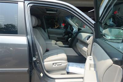 2011 Honda Pilot EX-L   - Photo 15 - Newark, NJ 07104