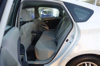 2010 Toyota Prius   - Photo 11 - Newark, NJ 07104