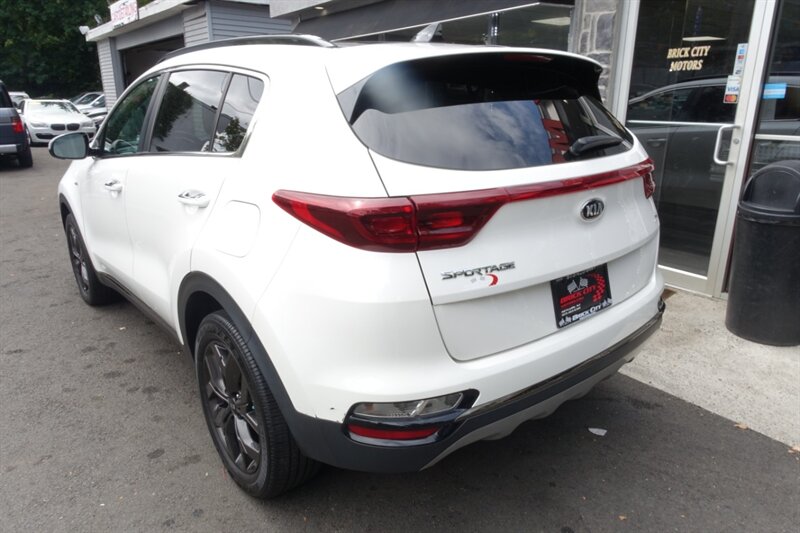 2020 Kia Sportage S photo 5