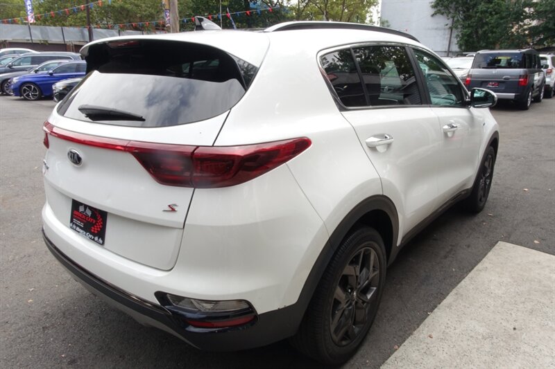 2020 Kia Sportage S photo 4