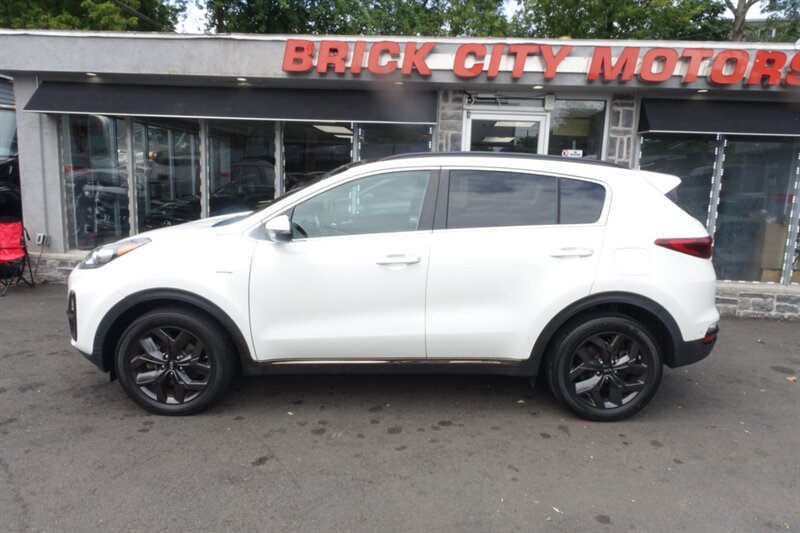 2020 Kia Sportage S photo 3