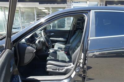 2015 Honda Crosstour EX-L V6 - Photo 9 - Newark, NJ 07104