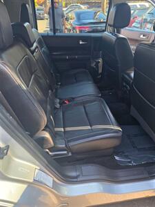 2018 Ford Flex Limited   - Photo 22 - Newark, NJ 07104