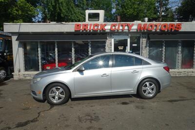2013 Chevrolet Cruze LT Turbo - Photo 4 - Newark, NJ 07104