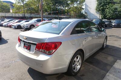 2013 Chevrolet Cruze LT Turbo - Photo 8 - Newark, NJ 07104