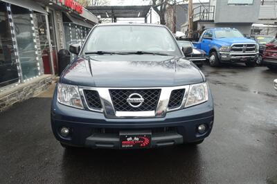 2017 Nissan Frontier SV   - Photo 2 - Newark, NJ 07104