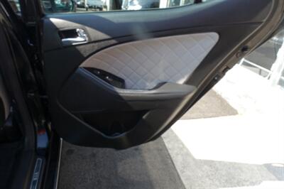 2015 Kia Optima SX Turbo   - Photo 17 - Newark, NJ 07104