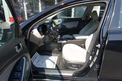 2015 Kia Optima SX Turbo   - Photo 9 - Newark, NJ 07104