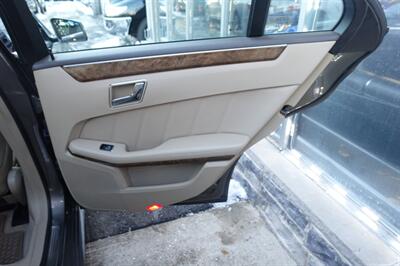 2011 Mercedes-Benz E 350 Sport 4MATIC   - Photo 17 - Newark, NJ 07104