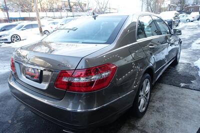 2011 Mercedes-Benz E 350 Sport 4MATIC   - Photo 5 - Newark, NJ 07104