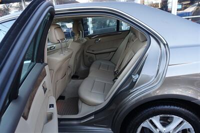2011 Mercedes-Benz E 350 Sport 4MATIC   - Photo 11 - Newark, NJ 07104