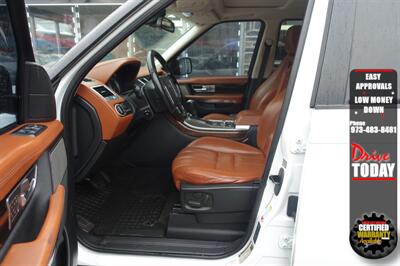 2011 Land Rover Range Rover Sport HSE   - Photo 9 - Newark, NJ 07104