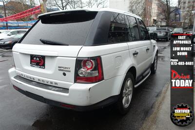 2011 Land Rover Range Rover Sport HSE   - Photo 5 - Newark, NJ 07104