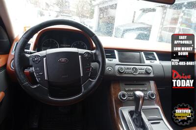 2011 Land Rover Range Rover Sport HSE   - Photo 13 - Newark, NJ 07104